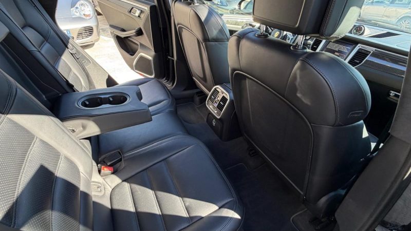 PORSCHE MACAN TURBO 3.6 V6 400ch Turbo PDK 