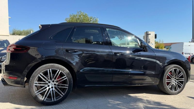 PORSCHE MACAN TURBO 3.6 V6 400ch Turbo PDK 