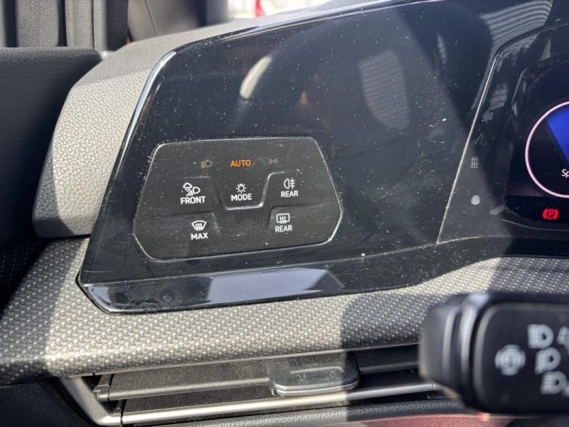 VOLKSWAGEN GOLF 8 R 2.0 TSI 320cv 4Motion DSG7 - AKRAPOVIC - Entretien VOLKSWAGEN 2022