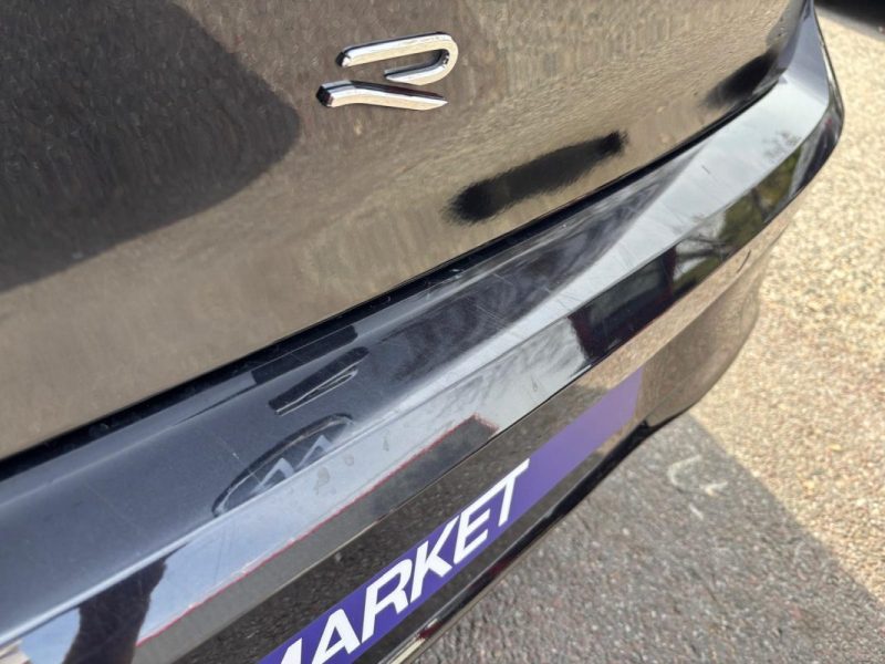 VOLKSWAGEN GOLF 8 R 2.0 TSI 320cv 4Motion DSG7 - AKRAPOVIC - Entretien VOLKSWAGEN 2022