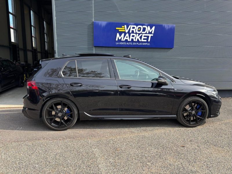 VOLKSWAGEN GOLF 8 R 2.0 TSI 320cv 4Motion DSG7 - AKRAPOVIC - Entretien VOLKSWAGEN 2022