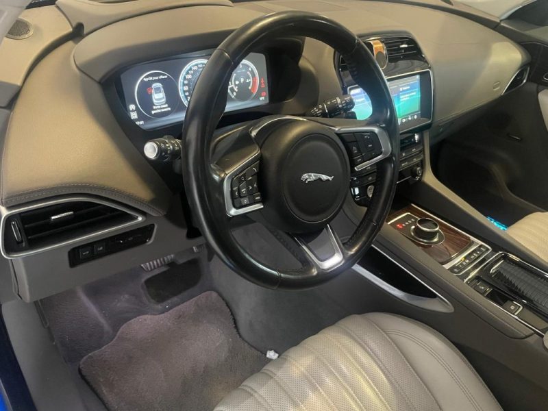 JAGUAR F-PACE 2.0 SD4 AWD 241 Ch PORTOFOLIO  2017