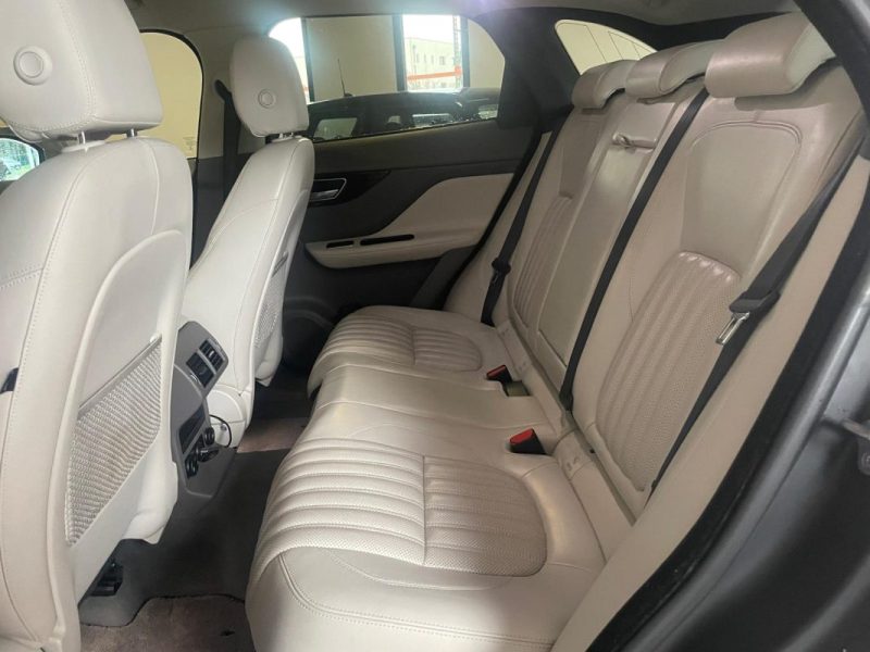 JAGUAR F-PACE 2.0 SD4 AWD 241 Ch PORTOFOLIO  2017