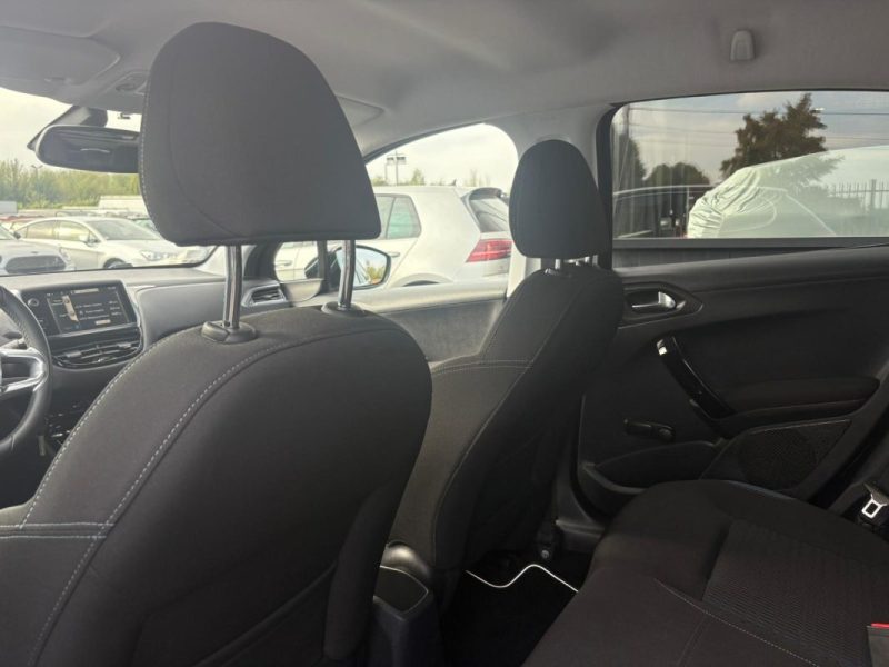 PEUGEOT 208 1.6 HDi 92ch 2013 🚗 Allure / Radar recul 📡 / Reprise / Garantie 6 mois ✅