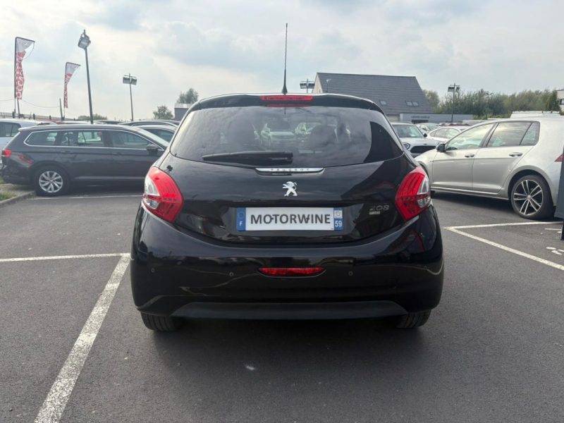 PEUGEOT 208 1.6 HDi 92ch 2013 🚗 Allure / Radar recul 📡 / Reprise / Garantie 6 mois ✅