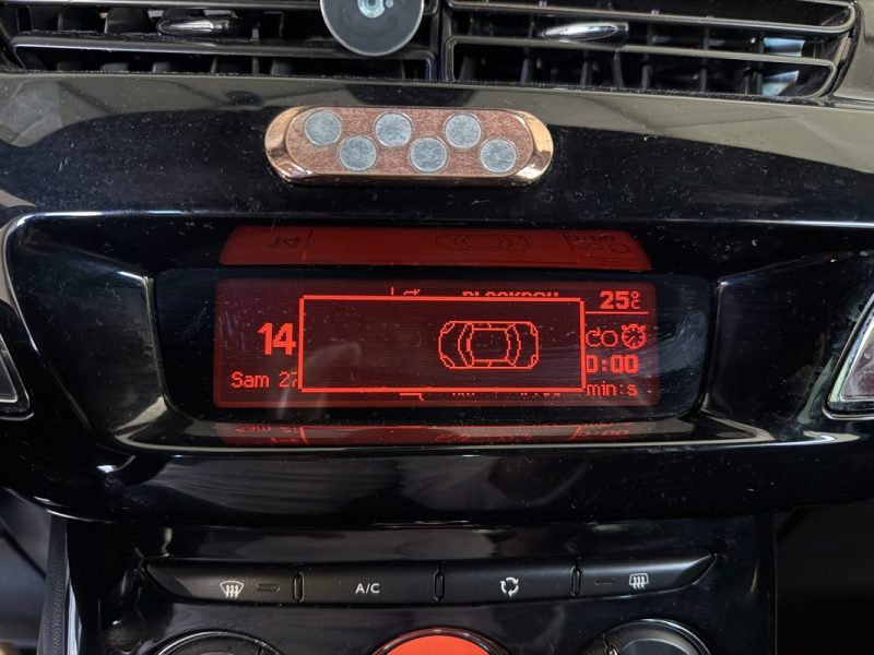 CITROËN DS3 Phase 2 1.2 PureTech 82cv So Chic BVA - Distribution à jour 