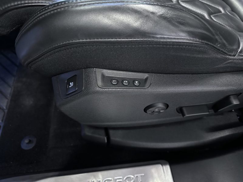 Peugeot 3008 2.0 BlueHDi 180ch EAT8 GT