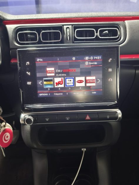 CITROEN CITROEN C3 1.2 PURETCH 110 Cv - ENTRETIEN A JOUR - CLIMATISATION - RADAR DE RECUL - GPS - REGULATEUR DE VITESSE PureTech 110ch Feel S&S 2016