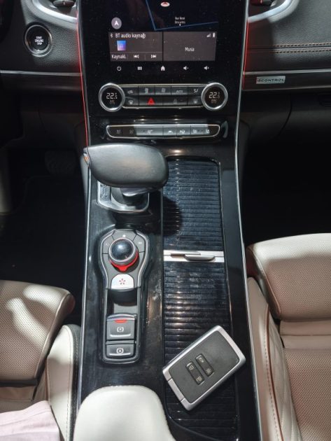 RENAULT RENAULT ESPACE 5 2.0 BLUE DCI 200 Cv - INITIALE PARIS - BOITE AUTOMATIQUE - GPS - CUIR CHAUFFANT 