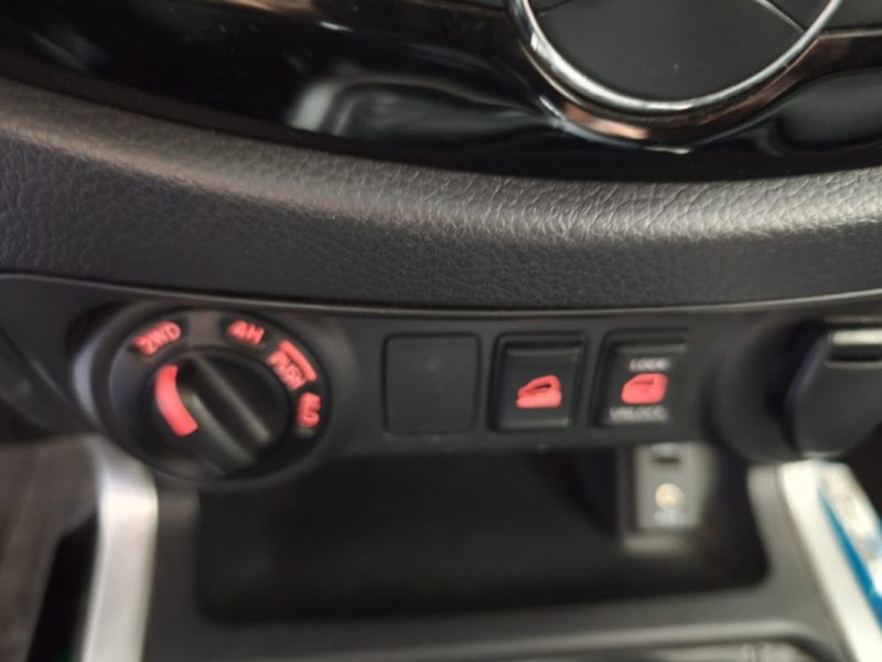 RENAULT RENAULT ALASKAN 2.3 DCI 160 Cv - DOUBLE CABINE - CLIMATISATION - RAMPE LED - COUVRE BENNE - GPS - RÉGULATEUR DE VITESSE  2.3 dCi 160ch Double Cabine Zen 2018