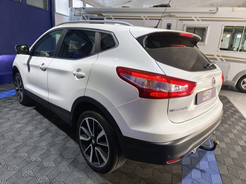 NISSAN NISSAN QASHQAI 1.6 130 Cv 4X4 - FINITON TEKNA - 4 ROUES MOTRICE - GPS - CUIR - RADAR AVANT ET ARRIERE - ATTELAGE  1.6 dCi 130ch  2016