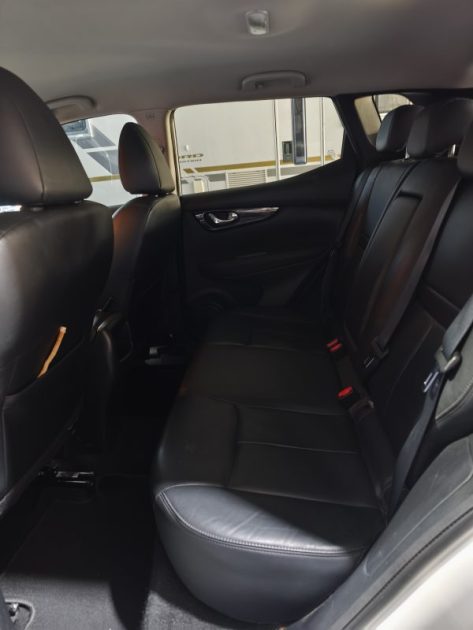 NISSAN NISSAN QASHQAI 1.6 130 Cv 4X4 - FINITON TEKNA - 4 ROUES MOTRICE - GPS - CUIR - RADAR AVANT ET ARRIERE - ATTELAGE  1.6 dCi 130ch  2016