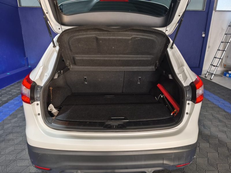 NISSAN NISSAN QASHQAI 1.6 130 Cv 4X4 - FINITON TEKNA - 4 ROUES MOTRICE - GPS - CUIR - RADAR AVANT ET ARRIERE - ATTELAGE  1.6 dCi 130ch  2016