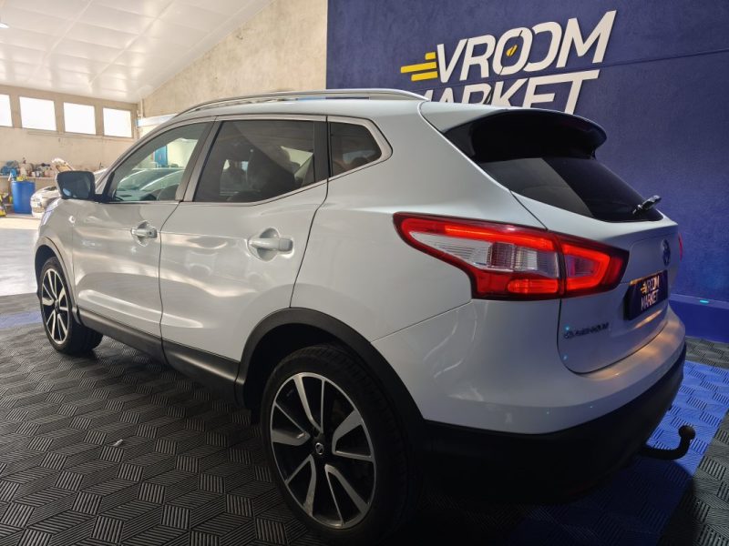 NISSAN NISSAN QASHQAI 1.6 130 Cv 4X4 - FINITON TEKNA - 4 ROUES MOTRICE - GPS - CUIR - RADAR AVANT ET ARRIERE - ATTELAGE  1.6 dCi 130ch  2016