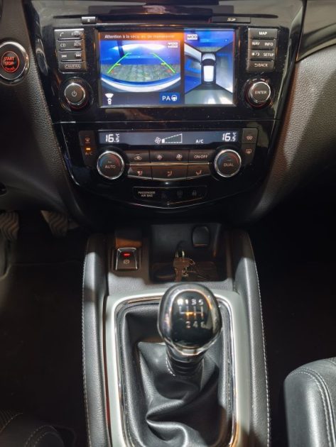 NISSAN NISSAN QASHQAI 1.6 130 Cv 4X4 - FINITON TEKNA - 4 ROUES MOTRICE - GPS - CUIR - RADAR AVANT ET ARRIERE - ATTELAGE  1.6 dCi 130ch  2016