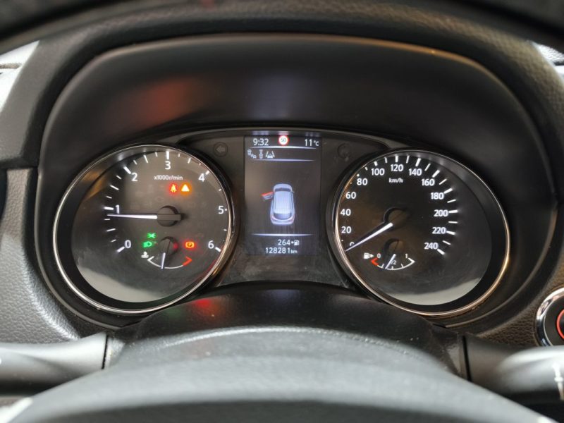 NISSAN NISSAN QASHQAI 1.6 130 Cv 4X4 - FINITON TEKNA - 4 ROUES MOTRICE - GPS - CUIR - RADAR AVANT ET ARRIERE - ATTELAGE  1.6 dCi 130ch  2016