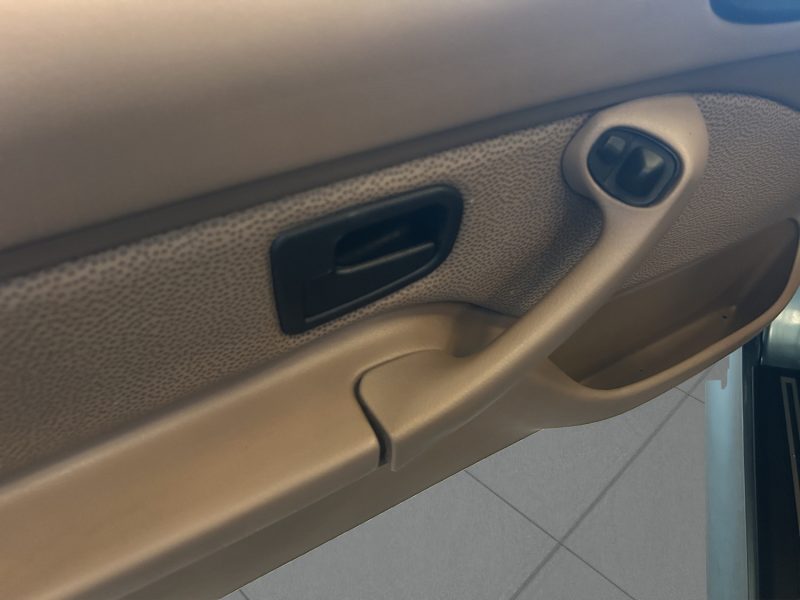 B.M.W. Z3 1.9 i 140 CV ROADSTER *CABRIOLET*. 1996