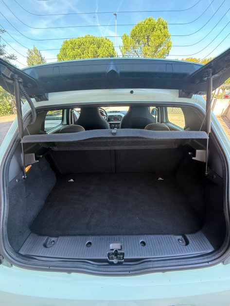 RENAULT Twingo 1.0 SCe 75 INTENS 