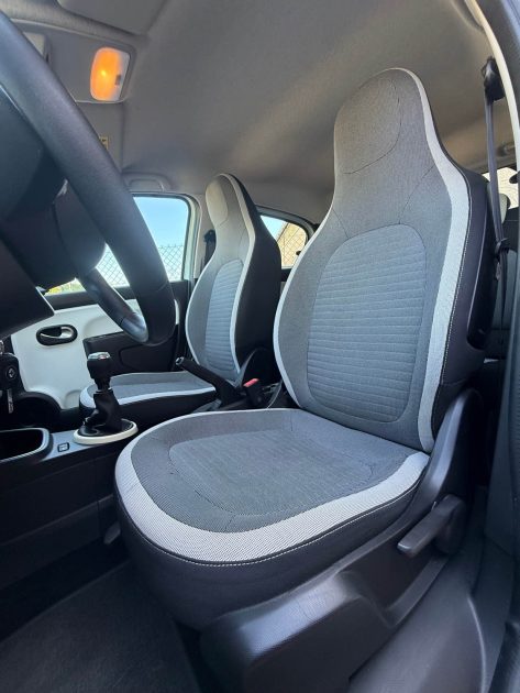 RENAULT Twingo 1.0 SCe 75 INTENS 