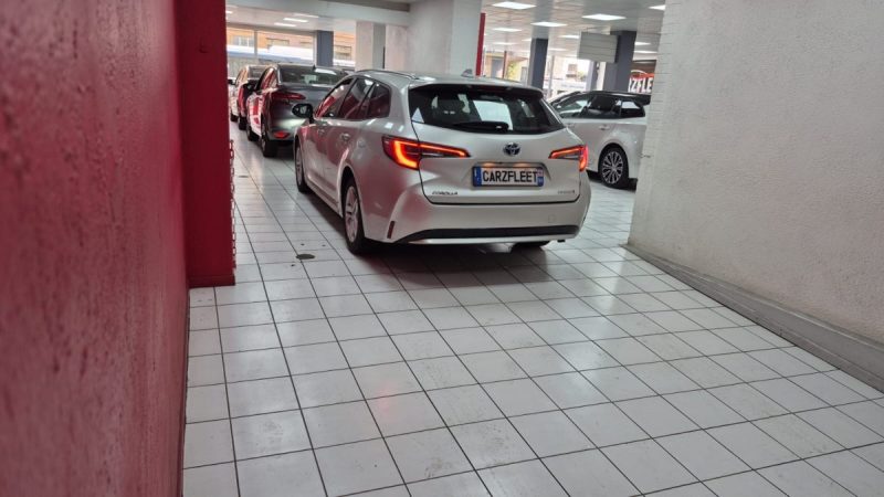 TOYOTA COROLLA TOURING SPORTS 122cv DYNAMIC BUSINESS/1 ERE MAIN/TVA RECUP 2021