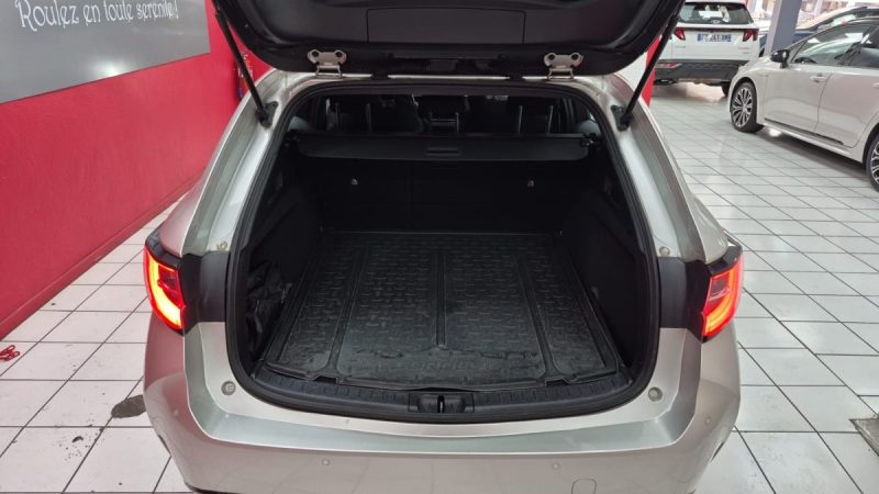 TOYOTA COROLLA TOURING SPORTS 122cv DYNAMIC BUSINESS/1 ERE MAIN/TVA RECUP 2021