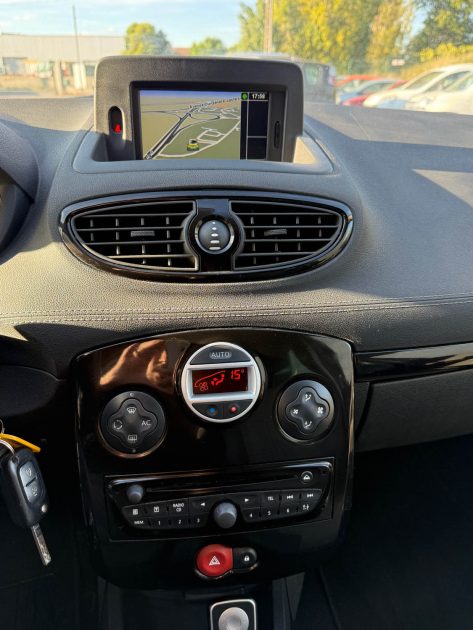 RENAULT CLIO 1.2 TCe 100ch Expression Clim 5p 2011