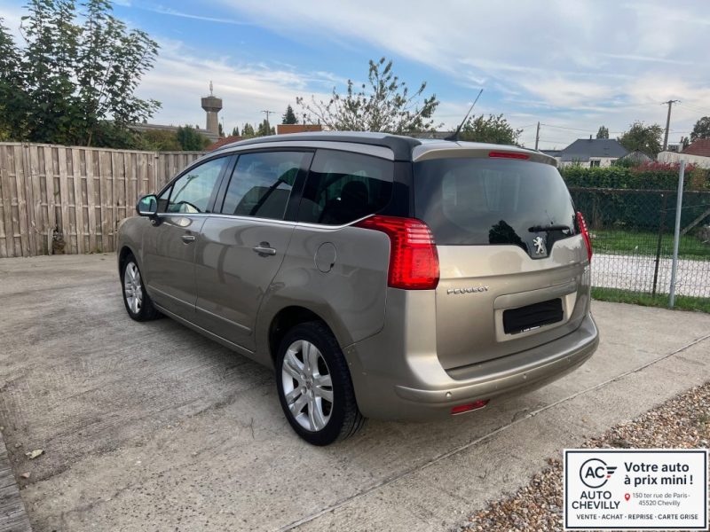 PEUGEOT 5008 2.0 HDI 150 FAP BVM6 ALLURE  