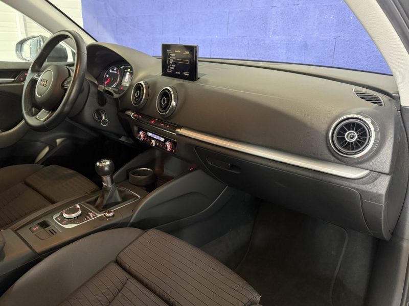 AUDI A3 Sportback (8V1) 2.0 TDi 150cv Ambition