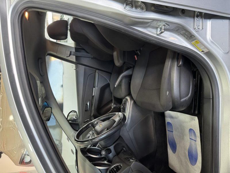 CHEVROLET CRUZE 1.6i - 16V 