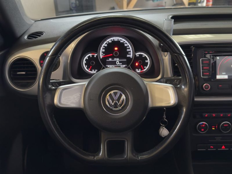 VOLKSWAGEN BEETLE COCCINELLE CABRIOLET 2.0 TDI 140