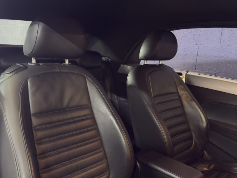 VOLKSWAGEN BEETLE COCCINELLE CABRIOLET 2.0 TDI 140