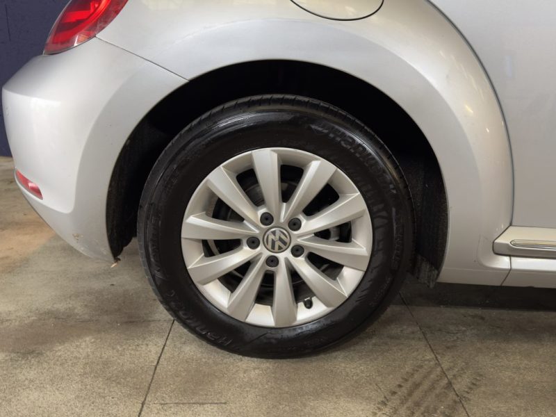 VOLKSWAGEN BEETLE COCCINELLE CABRIOLET 2.0 TDI 140