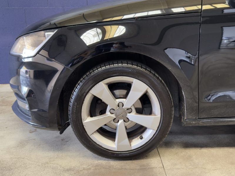 AUDI A1 1.0 TFSI 95ch ultra BVM 3p