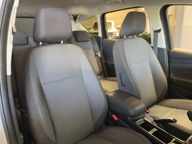 FORD C-MAX 1.5 TDCi 120ch Titanium Entretien Minutieux 