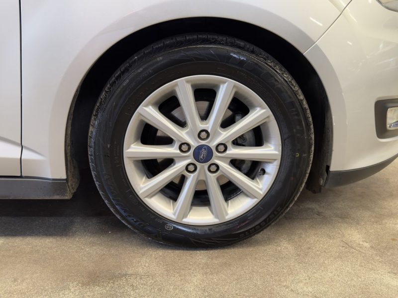 FORD C-MAX 1.5 TDCi 120ch Titanium Entretien Minutieux 