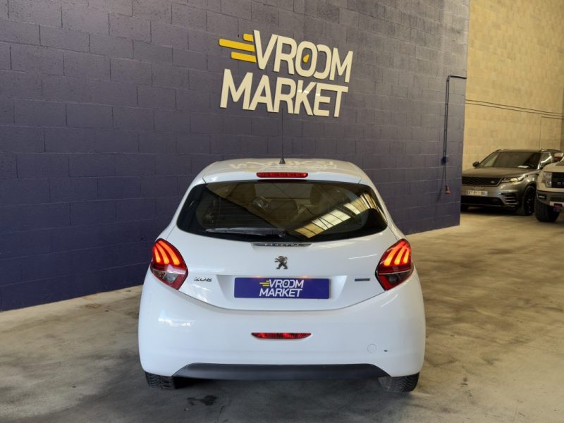 PEUGEOT 208 1.2 68ch Like 3p DISTRIBUTION OK