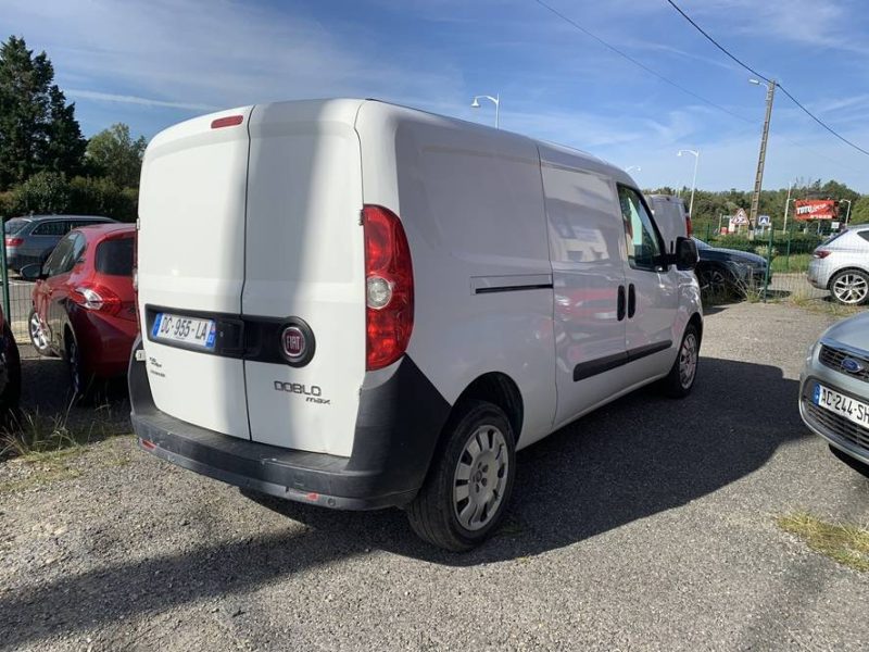 FIAT DOBLO Cargo 1.6 D Multijet 105 cv 2014