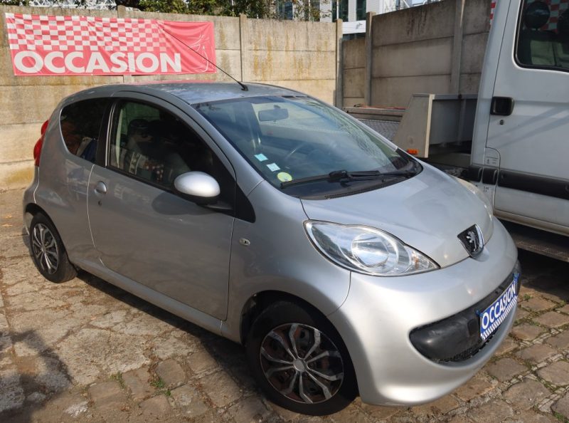 PEUGEOT 107 1.0E 12V TRENDY 2-TRONIC 2008