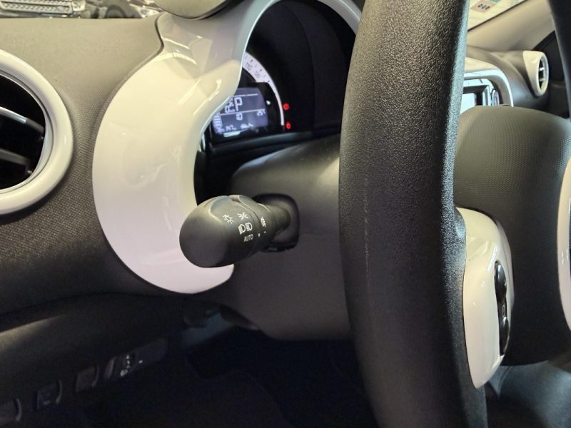 Renault Twingo Z.E 82ch LIFE INTEGRAL- État irréprochable - Rien à prévoir