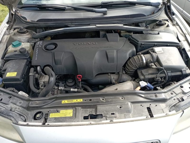 VOLVO V70 II D5 2.4 TDi 163cv break Boîte auto  Réservé aux professionnels