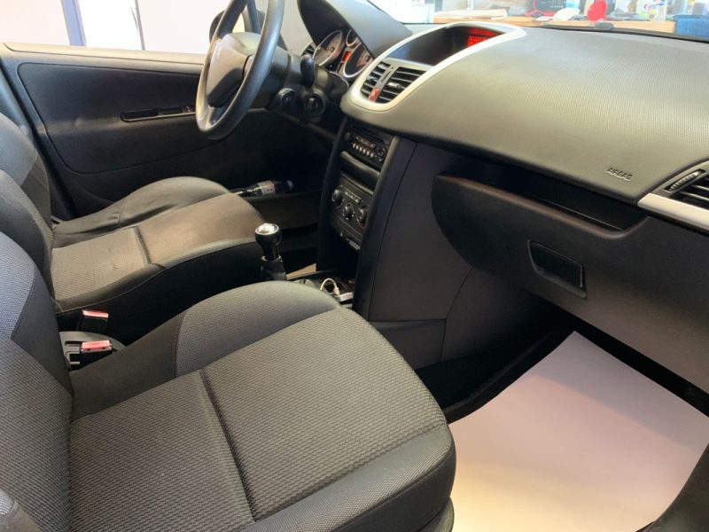  PEUGEOT 207 ACTIVE 1.4 VTI 95ch BVM5 