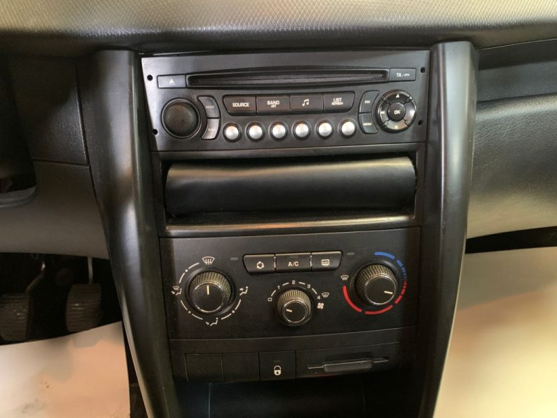  PEUGEOT 207 ACTIVE 1.4 VTI 95ch BVM5 