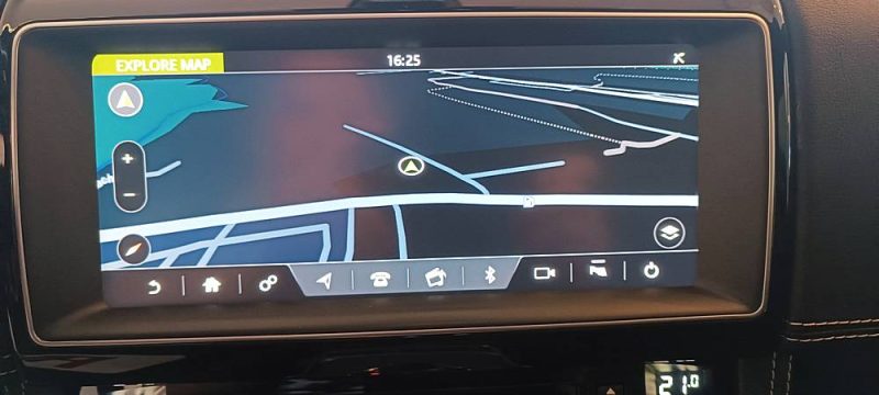 JAGUAR F-PACE 2.0 TD4 AWD BVA8 R-SPORT 180cv