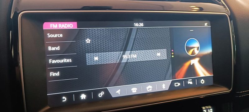 JAGUAR F-PACE 2.0 TD4 AWD BVA8 R-SPORT 180cv