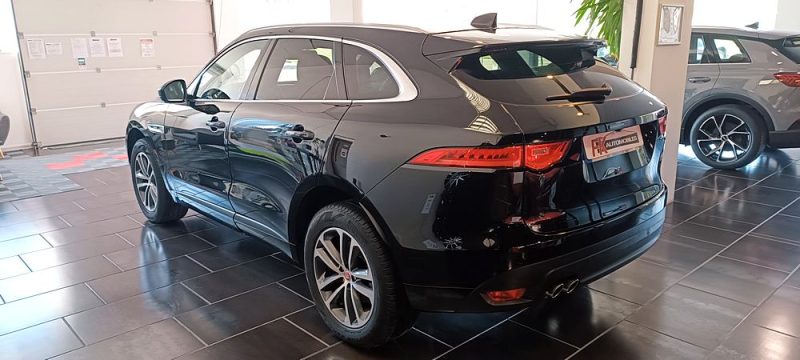 JAGUAR F-PACE 2.0 TD4 AWD BVA8 R-SPORT 180cv