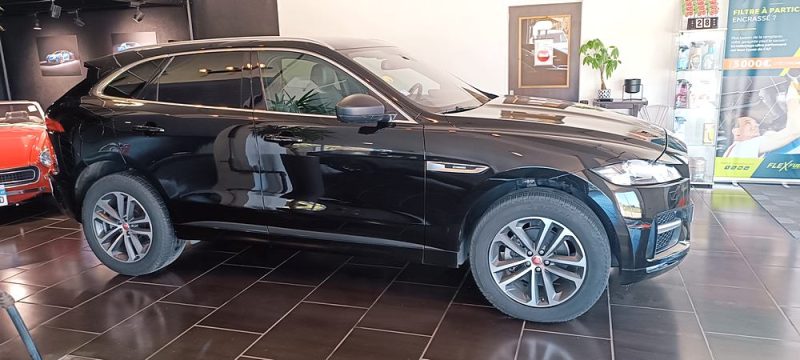 JAGUAR F-PACE 2.0 TD4 AWD BVA8 R-SPORT 180cv