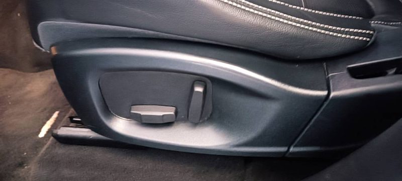 JAGUAR F-PACE 2.0 TD4 AWD BVA8 R-SPORT 180cv