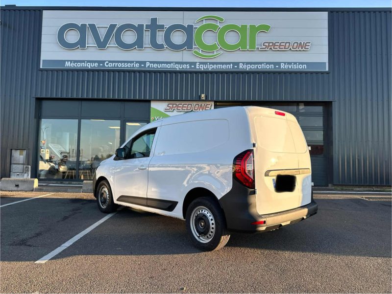 RENAULT KANGOO 3 1.3i - 16V TURBO TCE 130 2023 boite auto