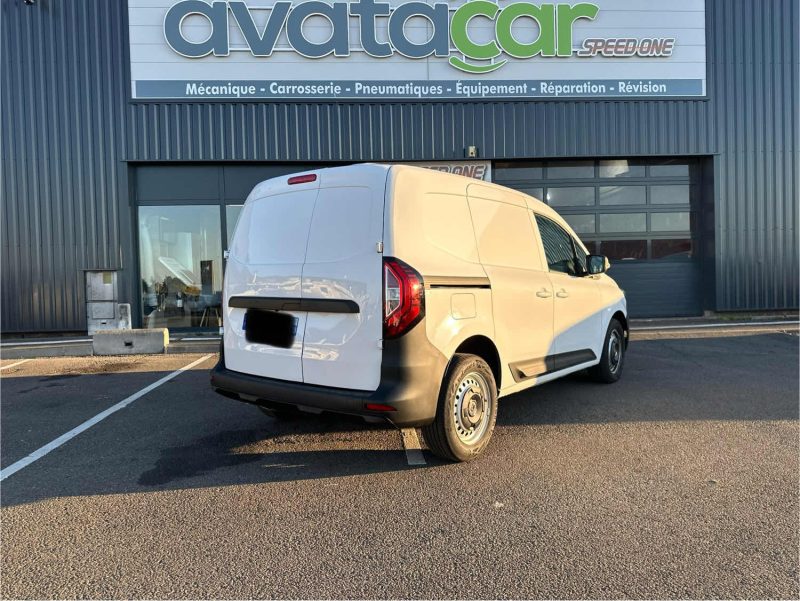 RENAULT KANGOO 3 1.3i - 16V TURBO TCE 130 2023 boite auto