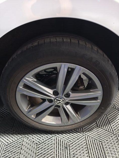 VOLKSWAGEN VW POLO 1.0 TSI 110 Cv - ENTRETIEN A JOUR - CLIM - RADAR AV ET AR  1.0 TSI 110 CARAT 2020